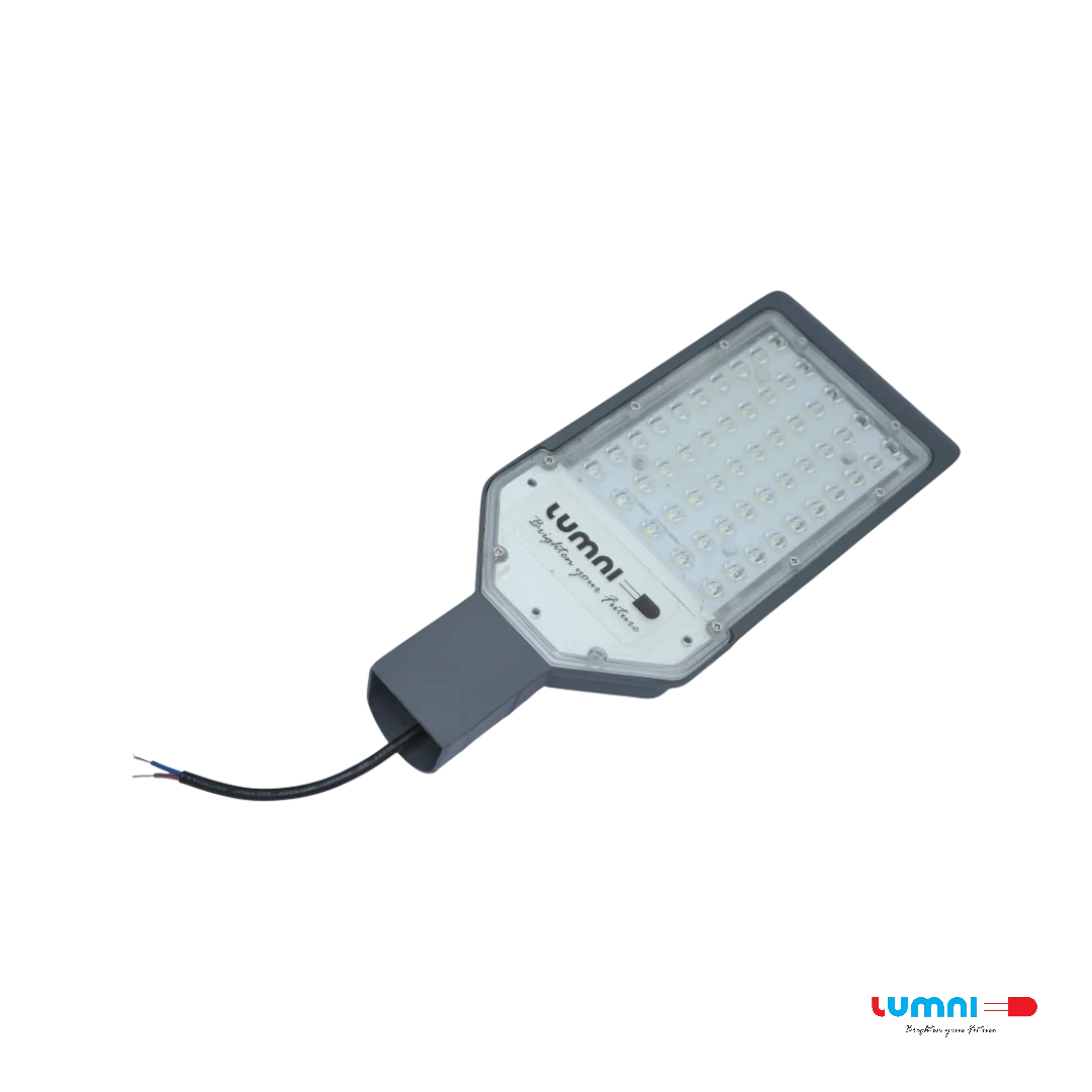Lumni 50 W LED street light for outdoor pole mounting